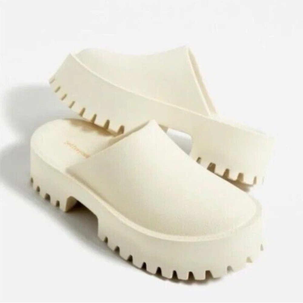 Jeffrey Campbell Cream Chunky Platform Mules